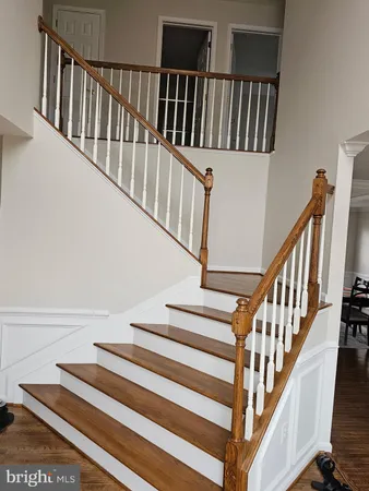 $625,000 | 220 Williamsburg Circle, La Plata, MD 20646