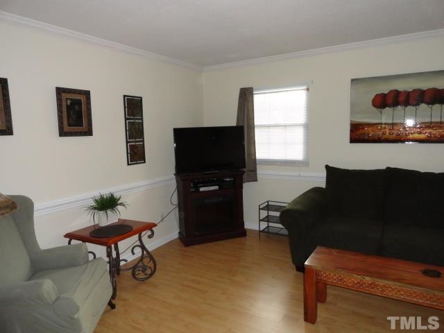 6439 New Market Way Raleigh, NC 27615 - Photo 8 of 25 Gallery Image 8
