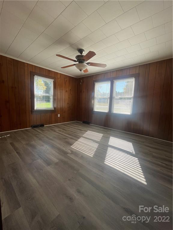 160 Bayleaf Drive Salisbury, NC 28146 - Photo 20 of 27 an empty room with windows and ceiling fan