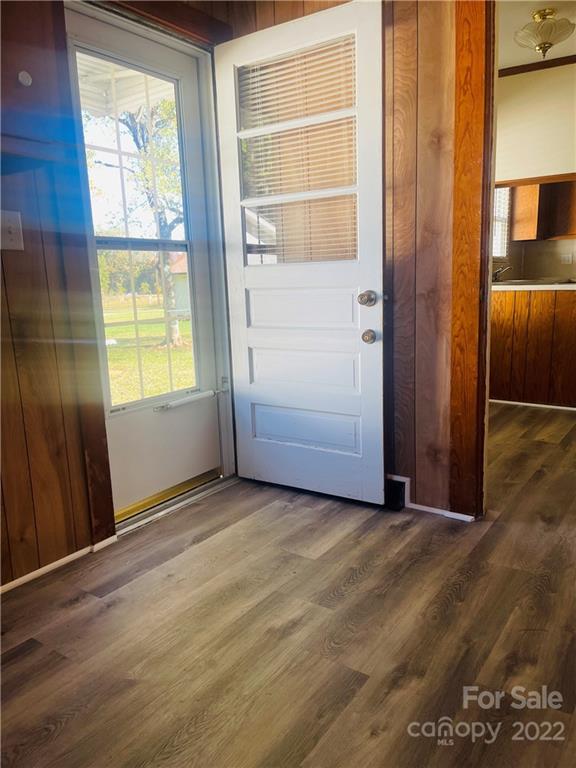 160 Bayleaf Drive Salisbury, NC 28146 - Photo 26 of 27 an empty room with windows