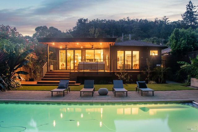 $2,075,000 | 134 San Francisco Boulevard, San Anselmo, CA 94960