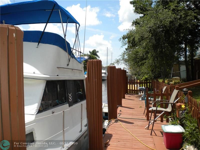 Fully Equipped 70 ft Dock.  Just off New River.  Ocean Access, No Fixed Bridges.  Let's Get Boating Today.