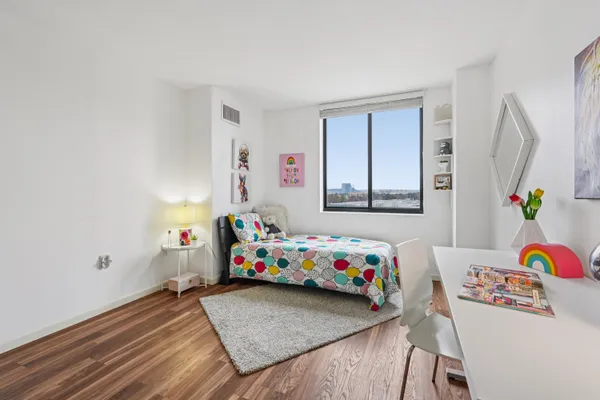 $3,500 | 530 Harmon Cove Tower, Unit 530, Secaucus, NJ 07094
