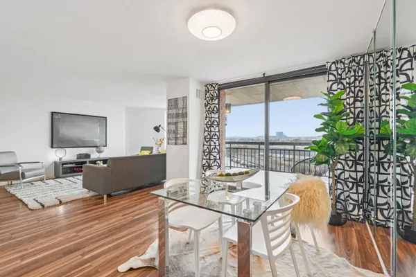 $3,500 | 530 Harmon Cove Tower, Unit 530, Secaucus, NJ 07094