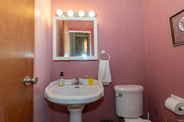 $229,900 | 1507 Kensington Place, Mishawaka, IN 46544