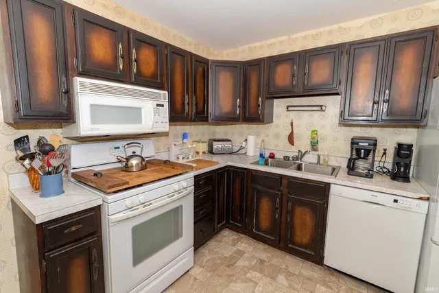 $229,900 | 1507 Kensington Place, Mishawaka, IN 46544