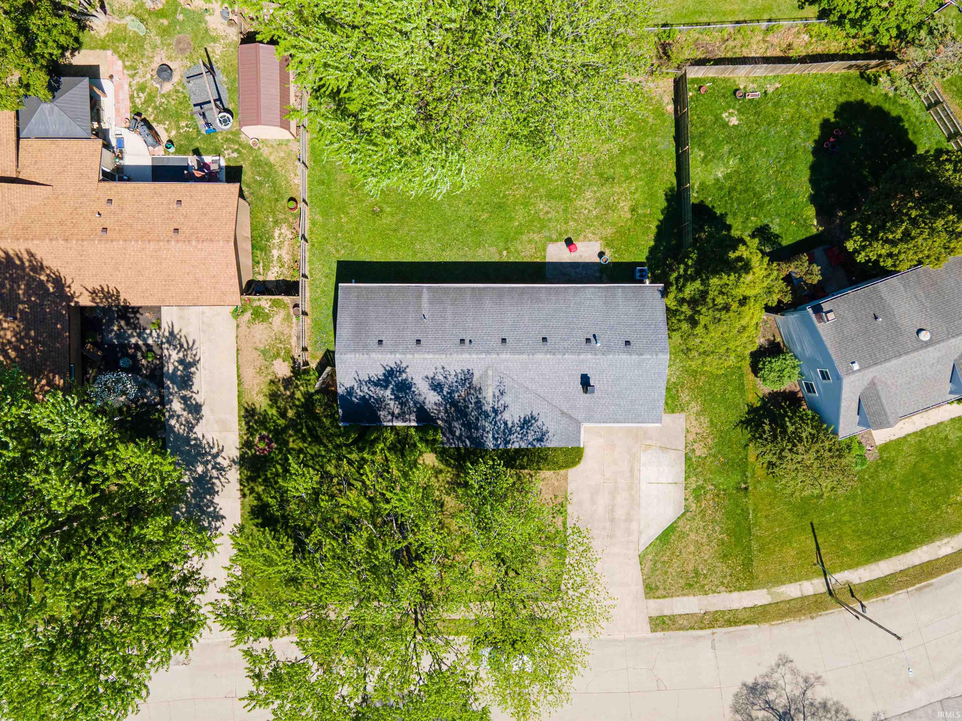 2008 West Bryden Road Muncie, IN 47304 - Photo 3 of 25