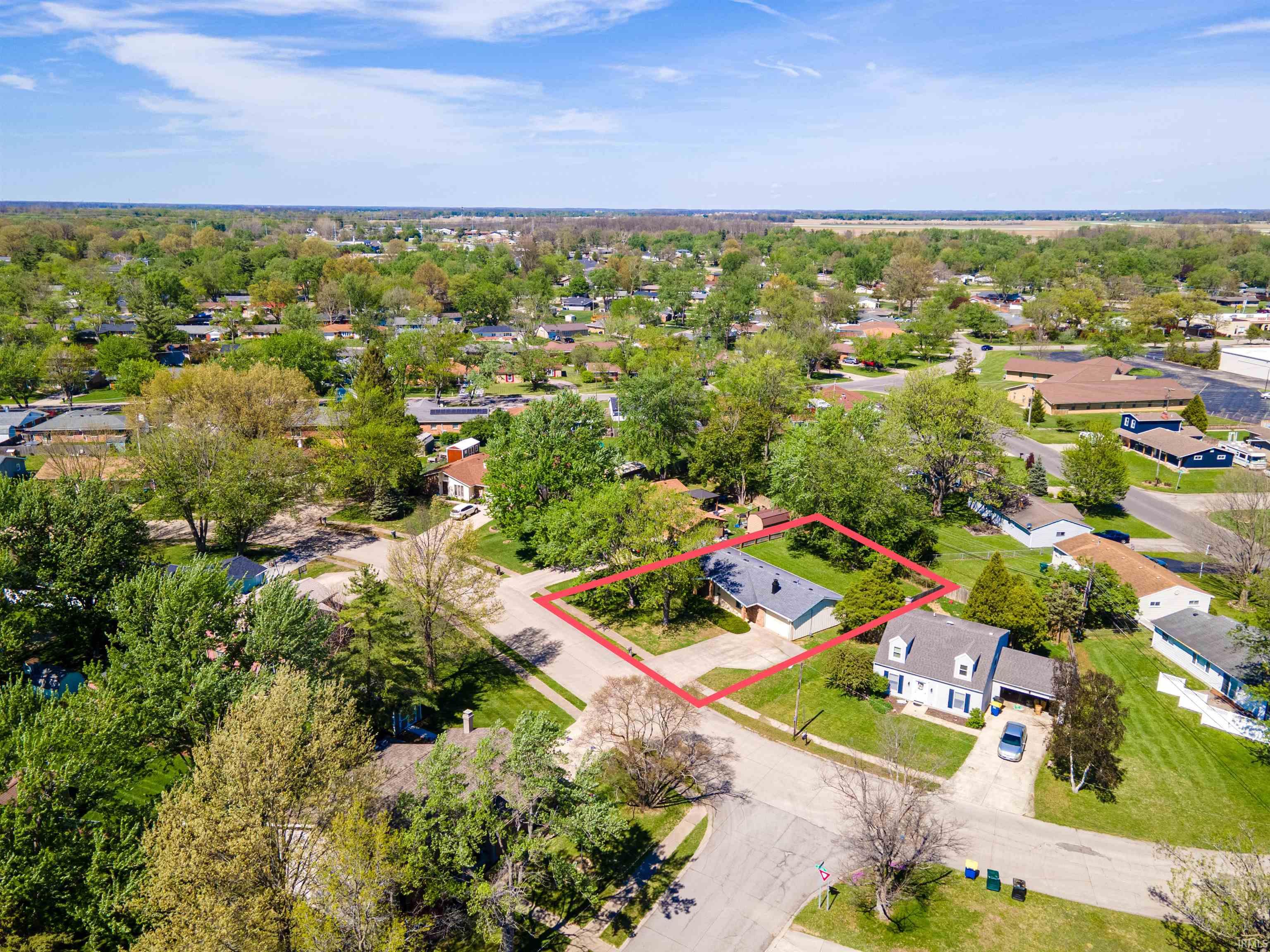 2008 West Bryden Road Muncie, IN 47304 - Photo 4 of 25