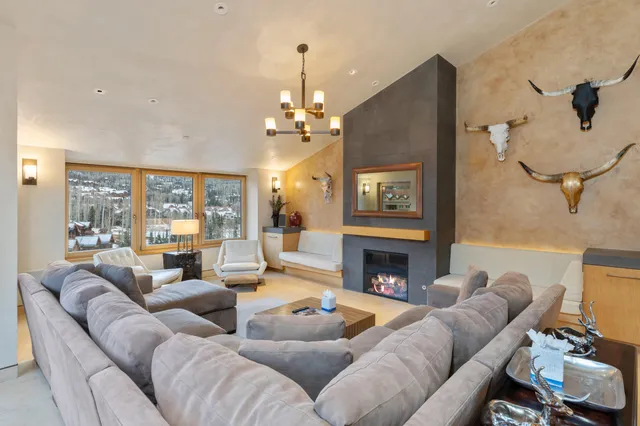 $5,999,997 | 136 Country Club Drive, Unit 851, Mountain Village, CO 81435