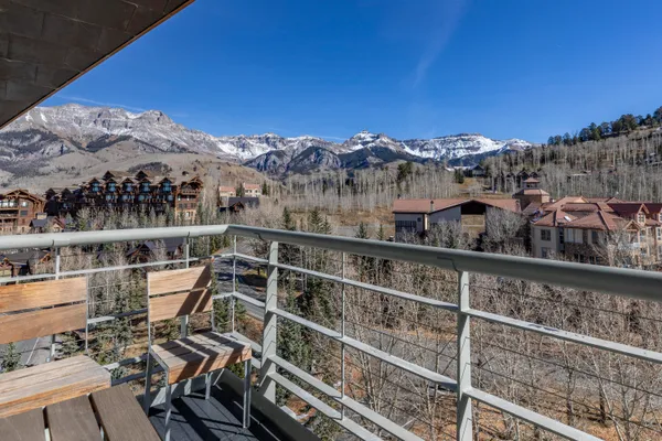 $5,999,997 | 136 Country Club Drive, Unit 851, Mountain Village, CO 81435