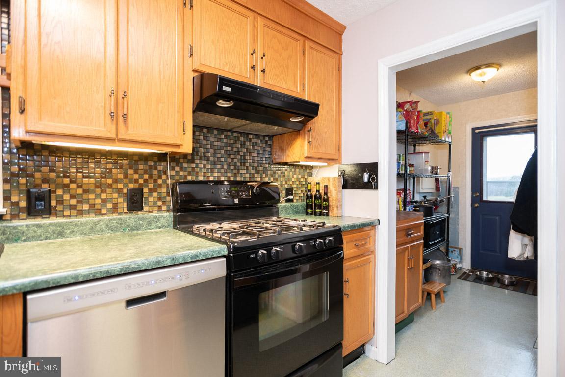 6211 Glebe Way Boston, VA 22713 - Photo 8 of 62 Gallery Image 8