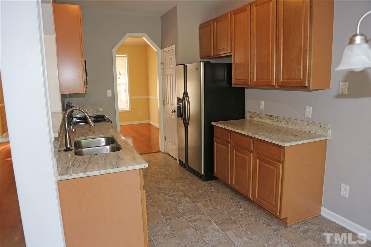 5246 Portside Lane Raleigh, NC 27610 - Photo 4 of 16 Gallery Image 4