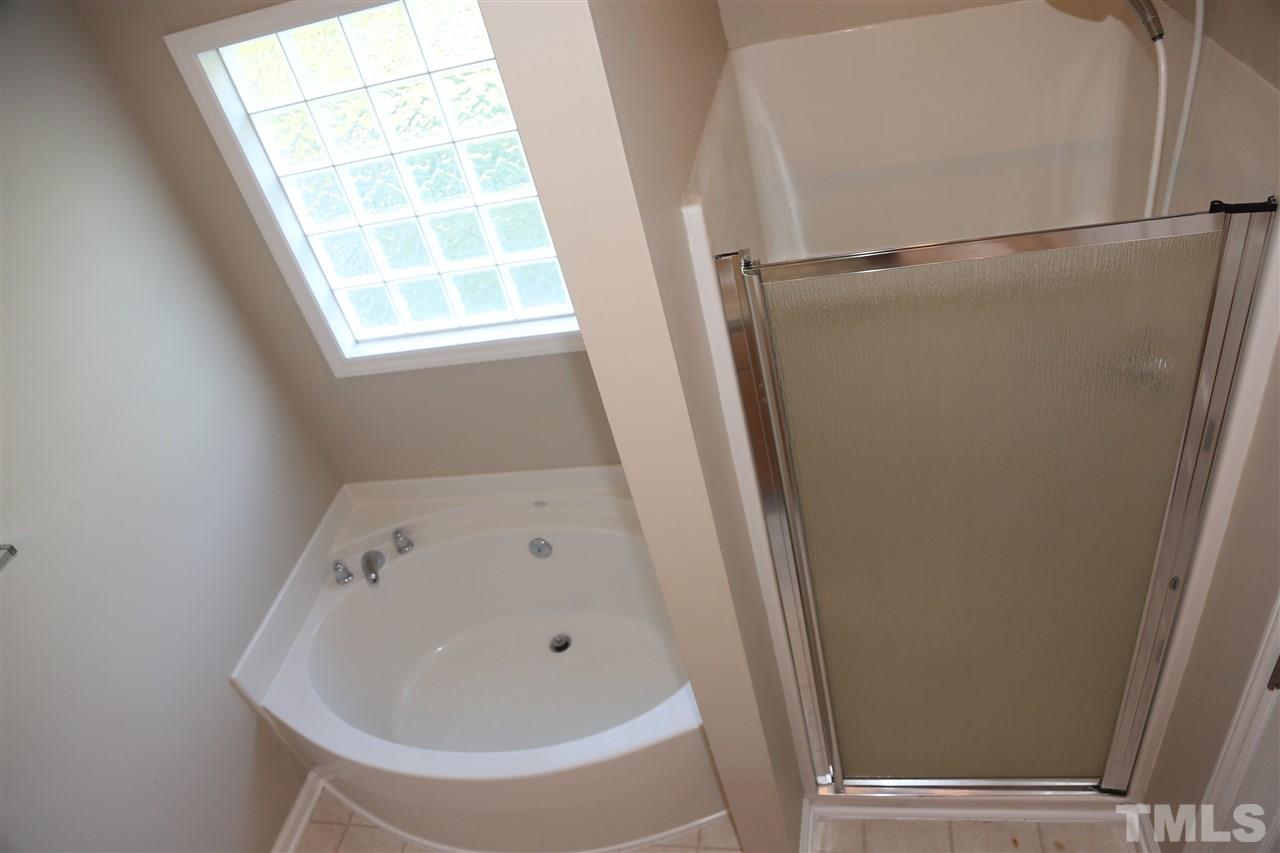 5246 Portside Lane Raleigh, NC 27610 - Photo 7 of 16 Gallery Image 7