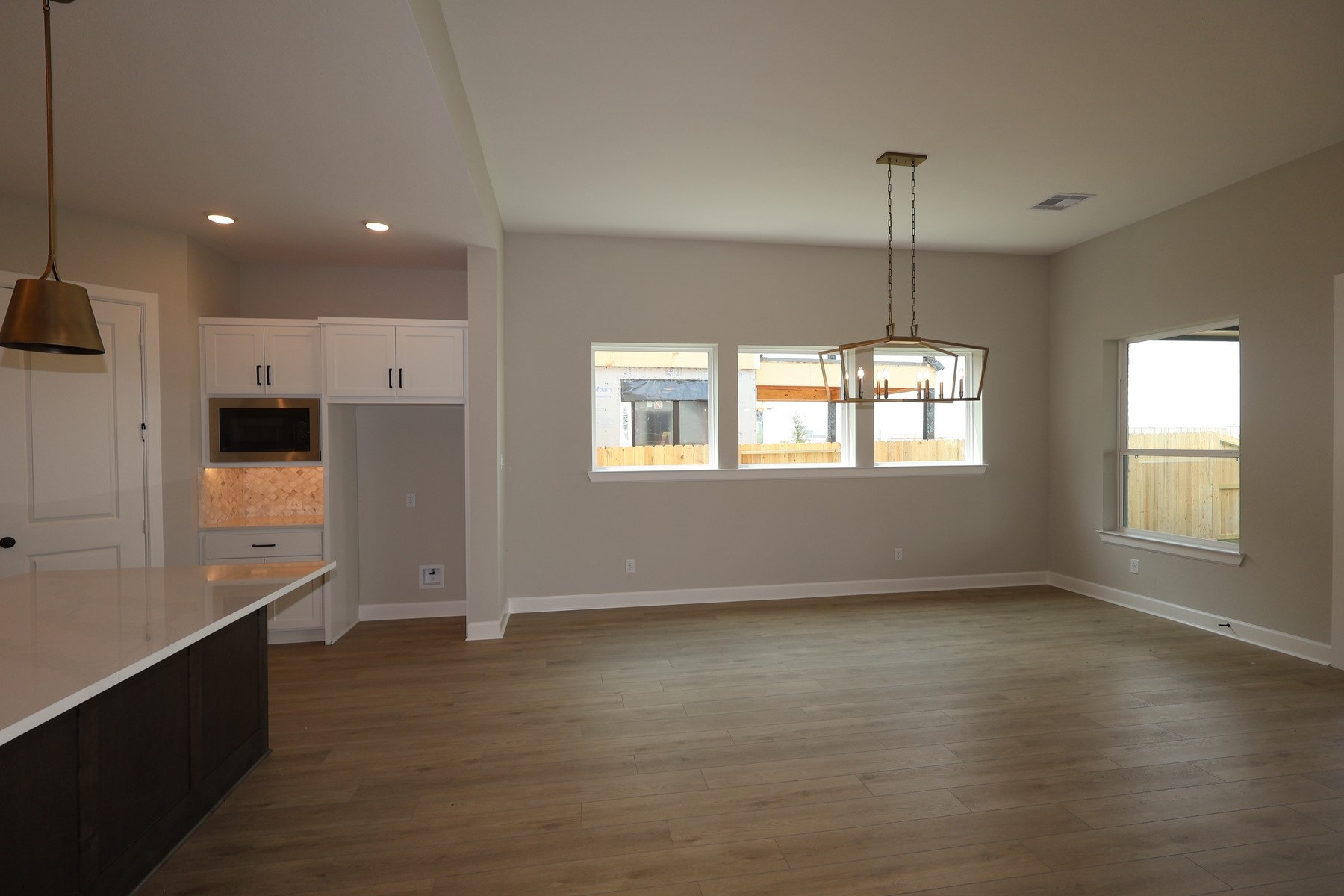 31430 Bluebell Avenue Fulshear, TX 77423 - Photo 7 of 23