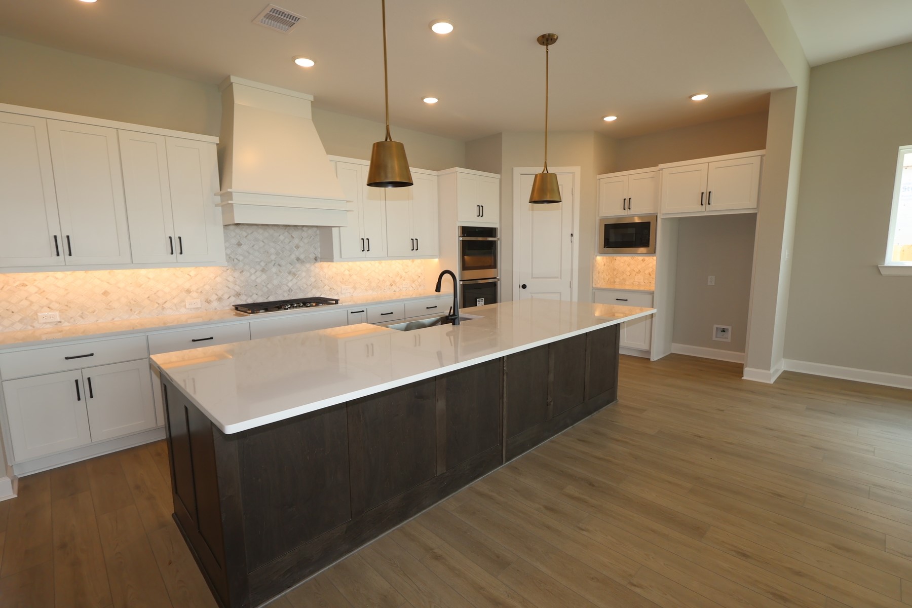 31430 Bluebell Avenue Fulshear, TX 77423 - Photo 8 of 23