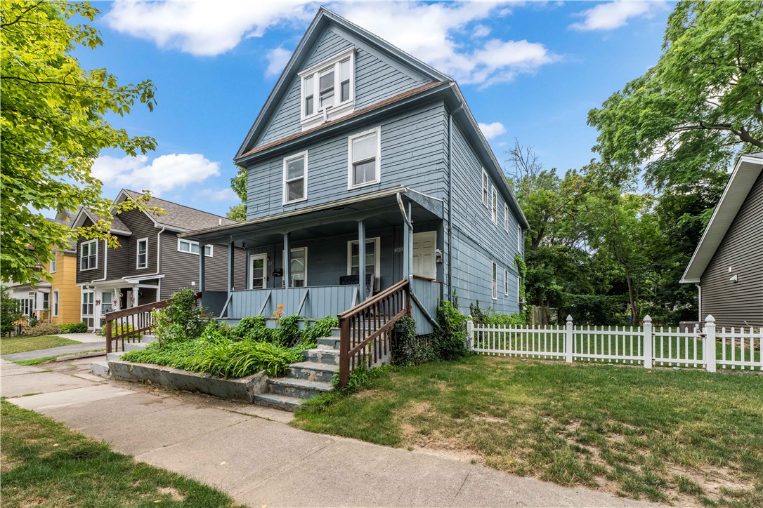 175 Bartlett Street Rochester, NY 14611 - Photo 2 of 43