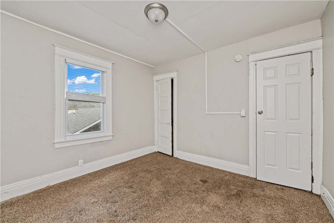 175 Bartlett Street Rochester, NY 14611 - Photo 23 of 43