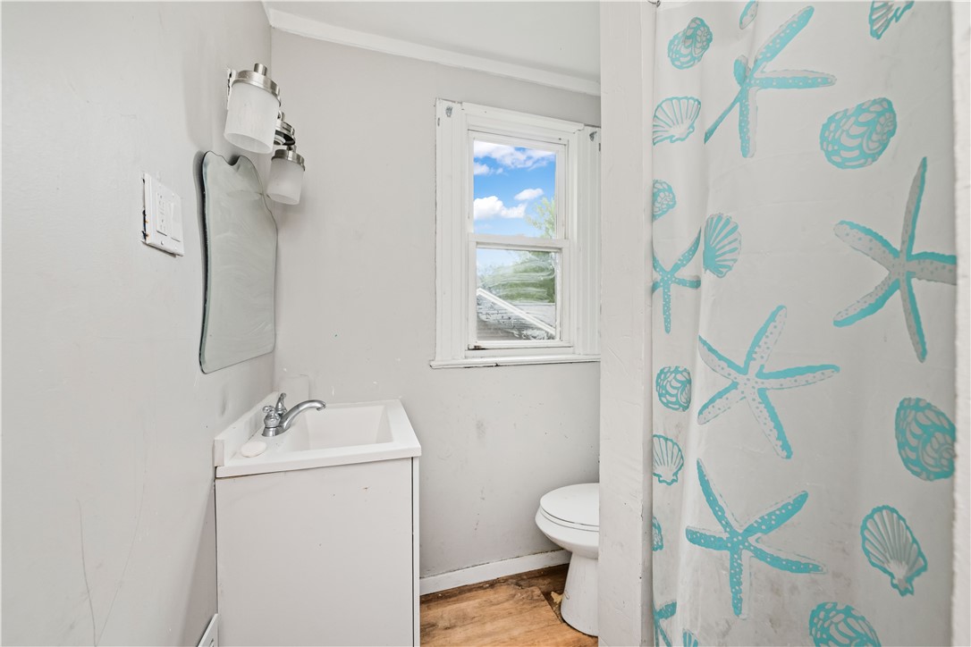 175 Bartlett Street Rochester, NY 14611 - Photo 27 of 43