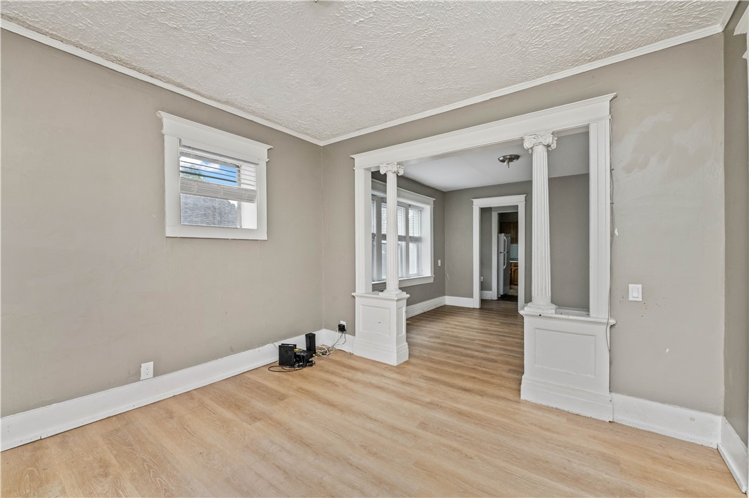 175 Bartlett Street Rochester, NY 14611 - Photo 7 of 43