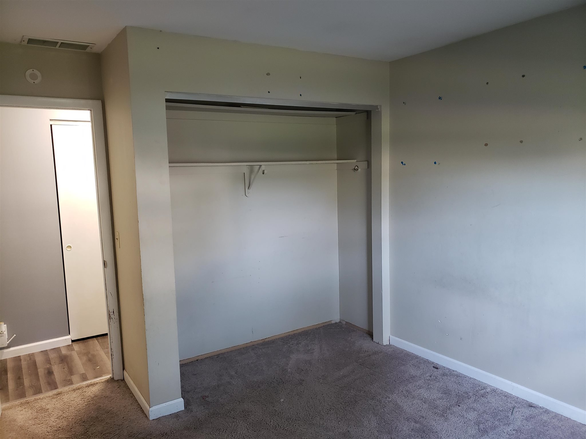 404 East Green Street Butler, IN 46721 - Photo 13 of 25