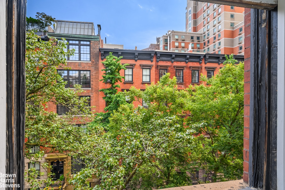 111 East 10th Street, Unit 5 Manhattan, NY 10003 - Photo 11 of 21