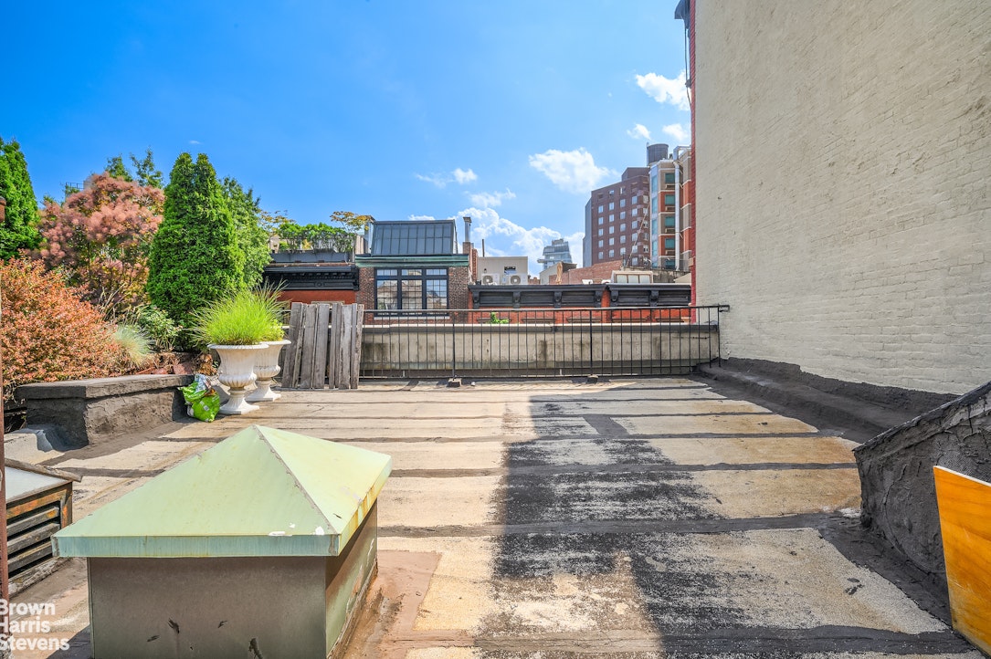 111 East 10th Street, Unit 5 Manhattan, NY 10003 - Photo 14 of 21