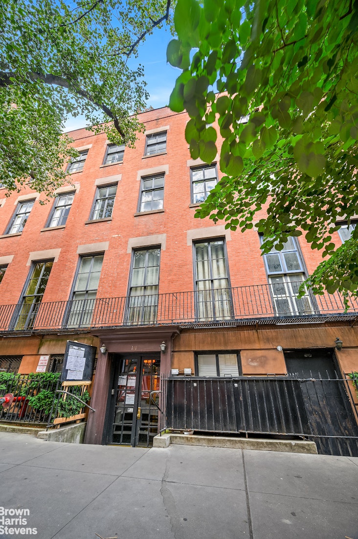 111 East 10th Street, Unit 5 Manhattan, NY 10003 - Photo 19 of 21