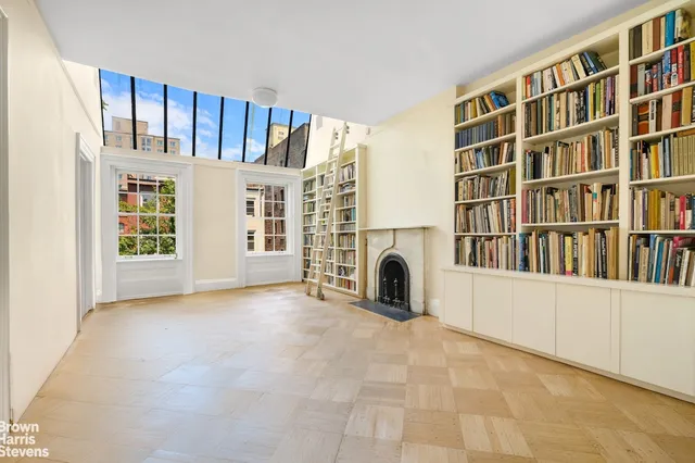 $995,000 | 111 East 10th Street, Unit 5 | East Village