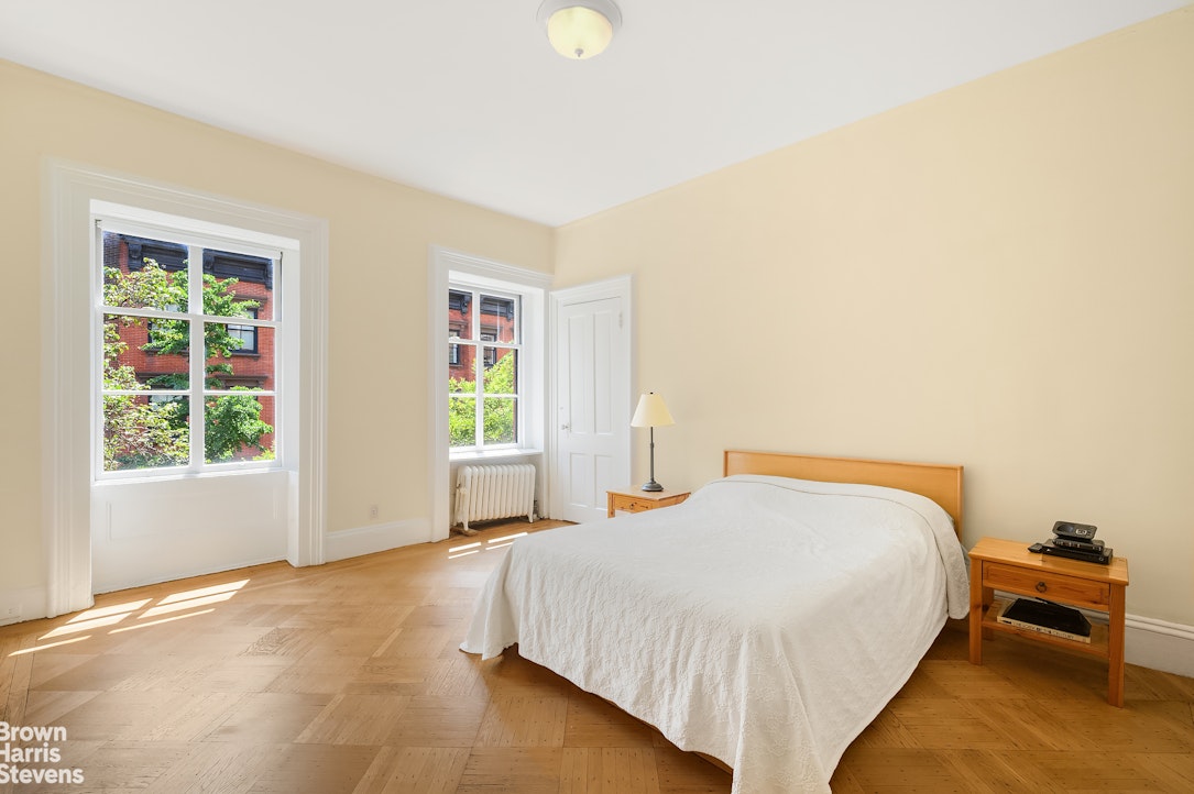 111 East 10th Street, Unit 5 Manhattan, NY 10003 - Photo 8 of 21