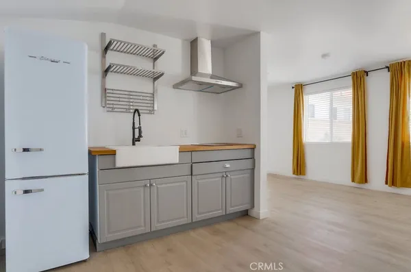 $1,900 | 554 South Lemon Street, Unit B, Anaheim, CA 92805