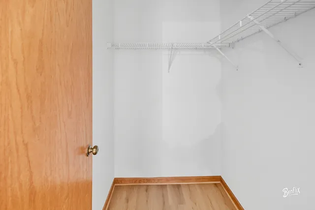 $324,000 | 1303 Orleans Drive, Mundelein, IL 60060