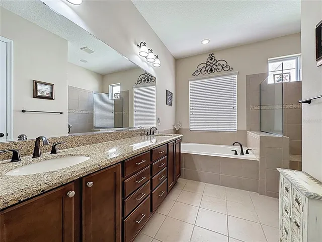 $455,000 | 228 Bayou Bend Road, Groveland, FL 34736