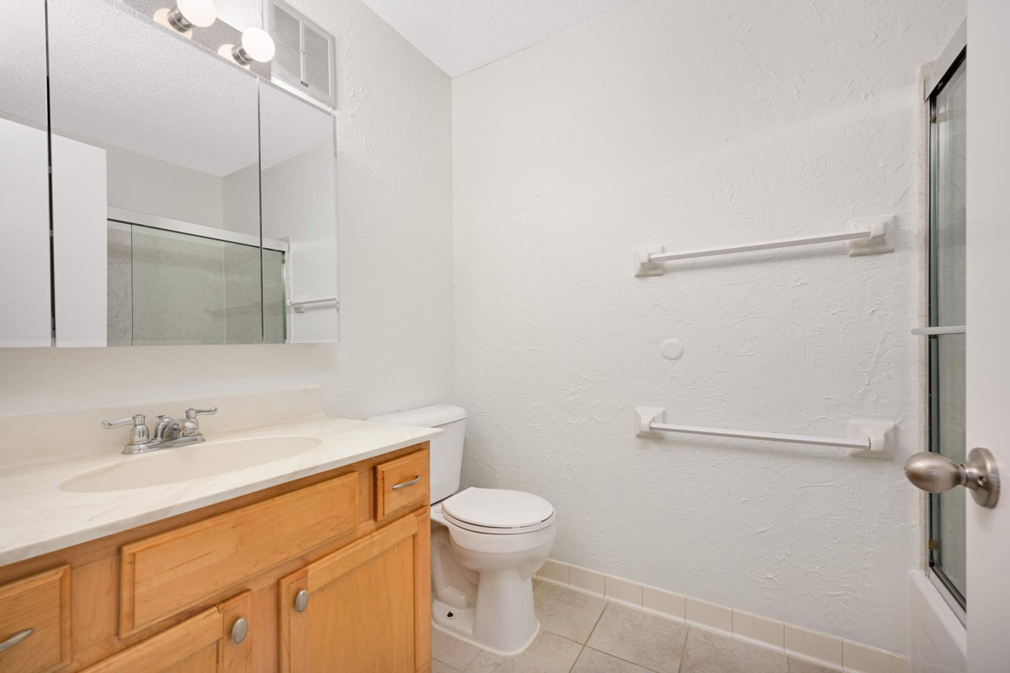 4110 Rahn Road, Unit 210 Eagan, MN 55122 - Photo 18 of 23 Gallery Image 18