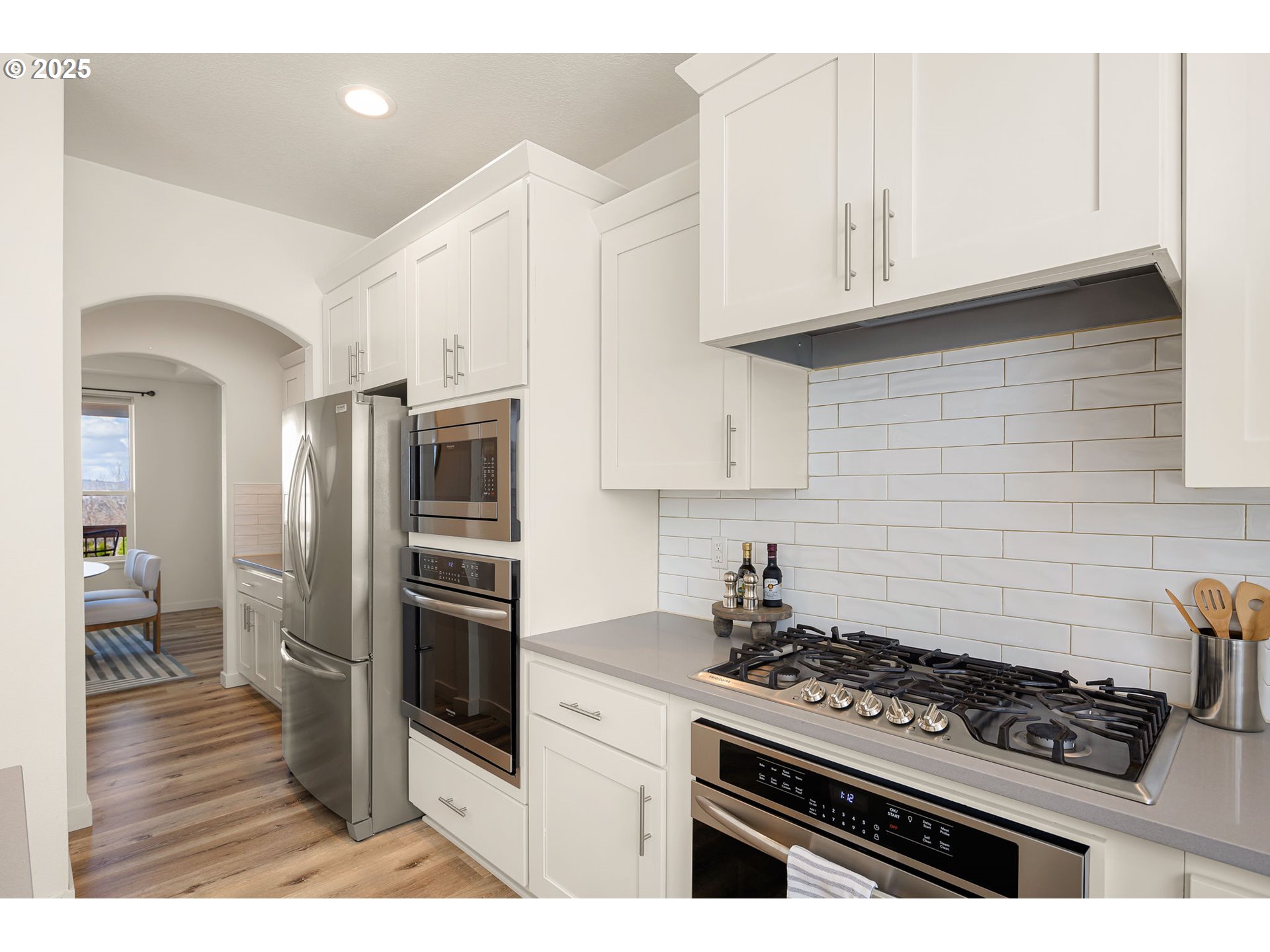 3437 Snowberry Road Eugene, OR 97403 - Photo 14 of 38 Gallery Image 14