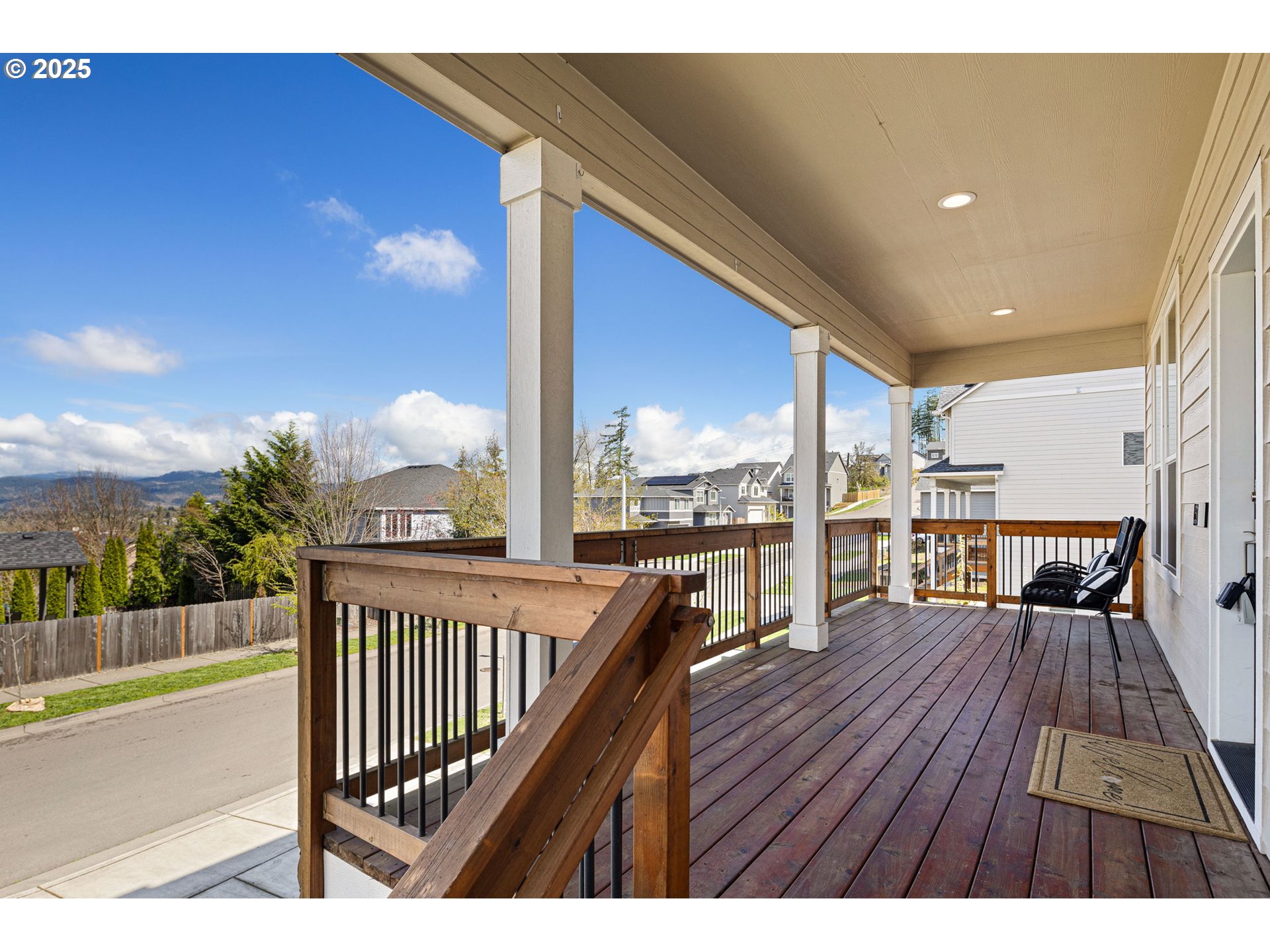 3437 Snowberry Road Eugene, OR 97403 - Photo 3 of 38 Gallery Image 3