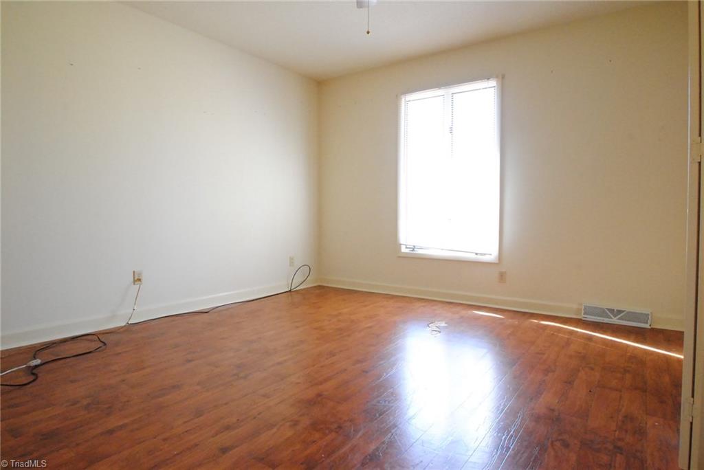 640 Drumheller Road Clemmons, NC 27012 - Photo 12 of 16 Bedroom