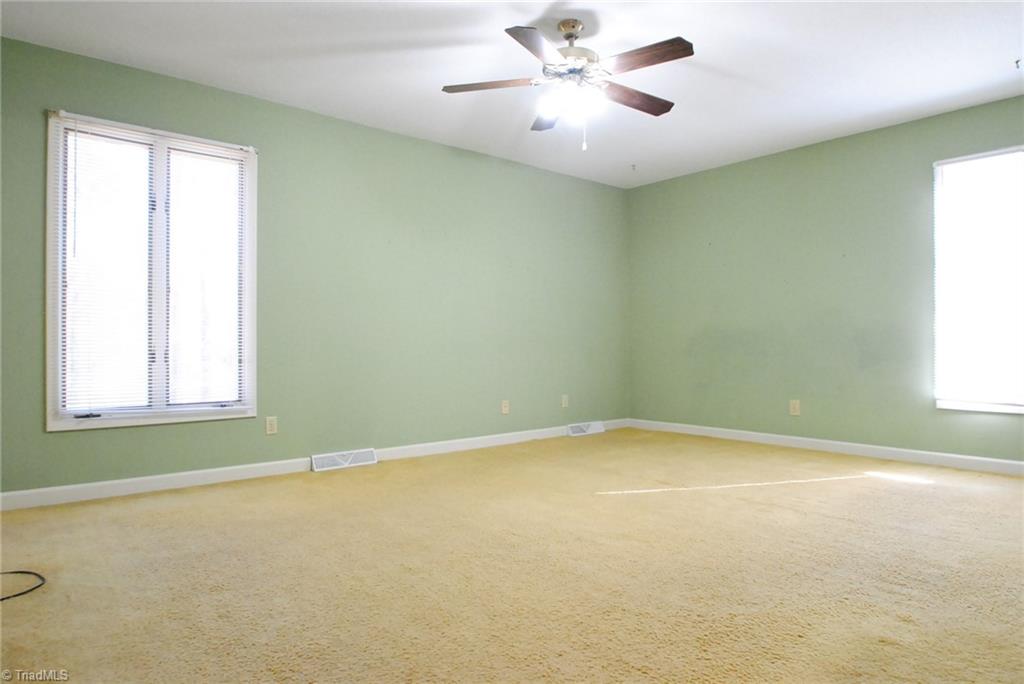 640 Drumheller Road Clemmons, NC 27012 - Photo 10 of 16 Master Bedroom