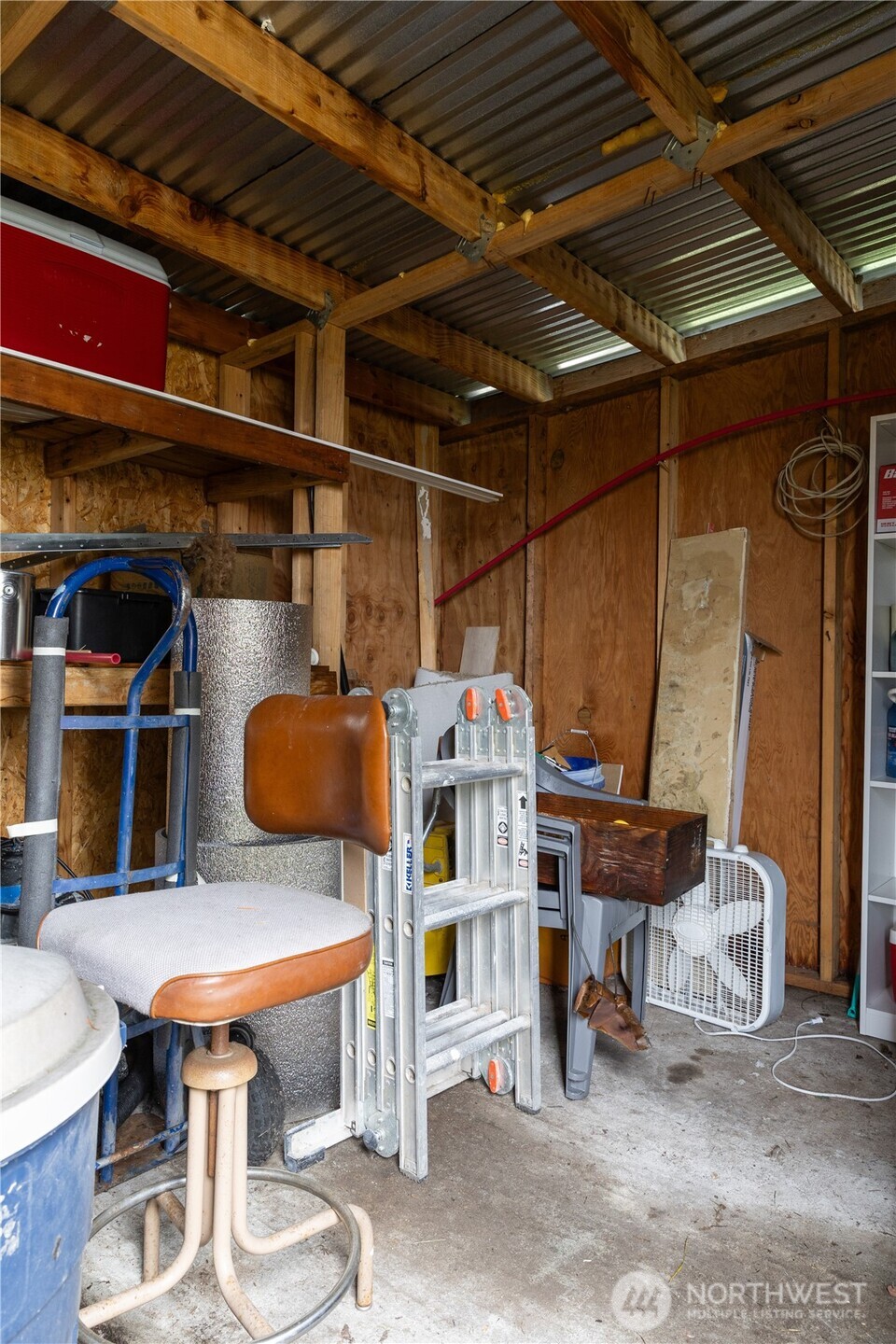 8915 Wilkensen Road Southeast, Unit 9B Yelm, WA 98597 - Photo 35 of 37 a view of work place