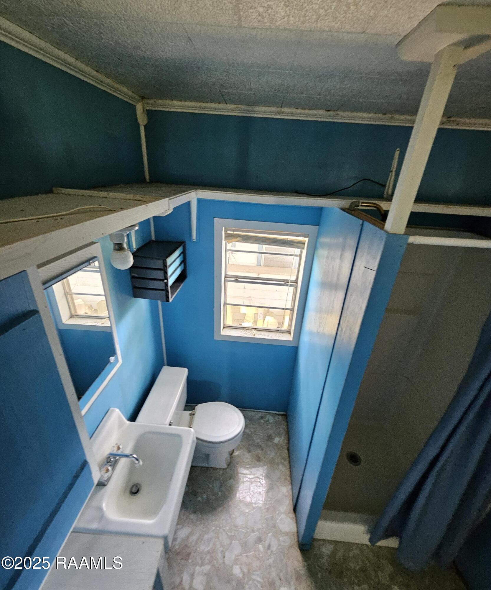 514 Front Street Krotz Springs, LA 70750 - Photo 21 of 46 BUILDING 2