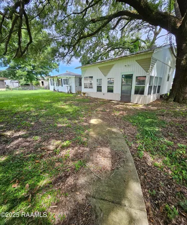 $83,000 | 514 Front Street, Krotz Springs, LA 70750