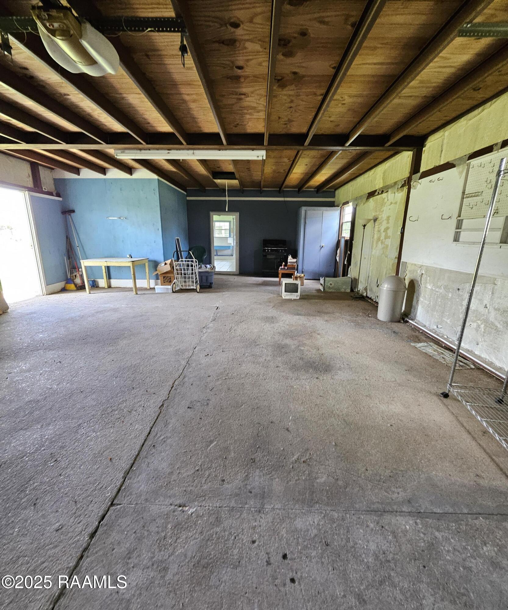 514 Front Street Krotz Springs, LA 70750 - Photo 26 of 46 INSIDE SHOP