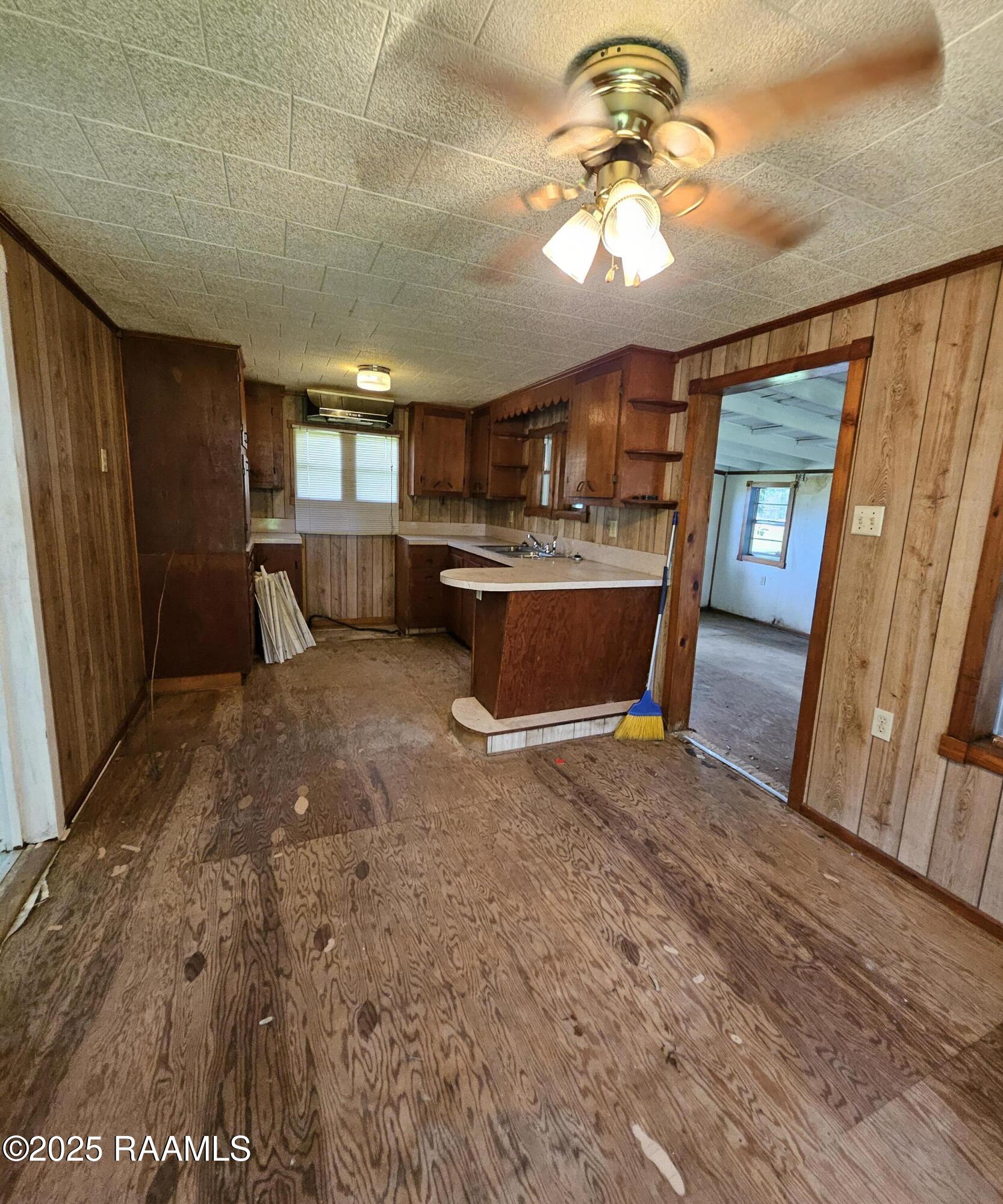 514 Front Street Krotz Springs, LA 70750 - Photo 7 of 46 OPEN