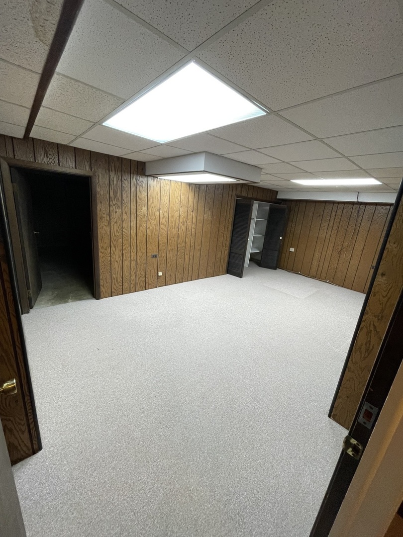 1119 Deerfield Road Deerfield, IL 60015 - Photo 30 of 30 a view of an empty room