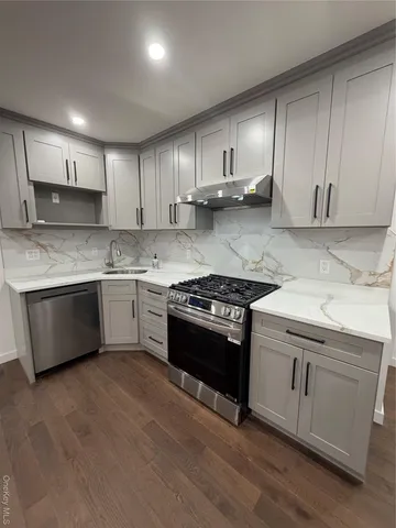 $4,150 | 609 Ovington Avenue, Unit 1 | Bay Ridge