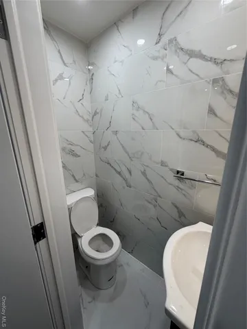 $4,150 | 609 Ovington Avenue, Unit 1 | Bay Ridge