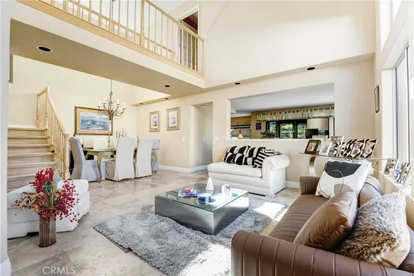 $6,800 | 3739 Calle Jazmin, Calabasas, CA 91302