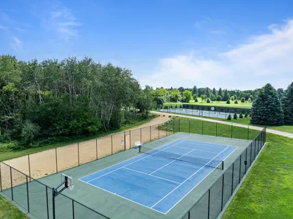 $825,000 | 860 Trails End Drive, Fontana, WI 53125