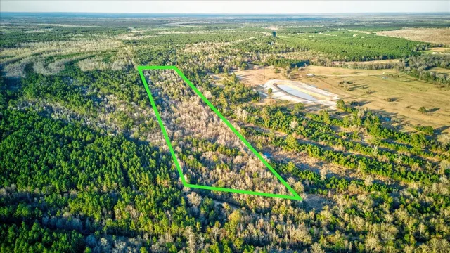 a view of an outdoor space and deck