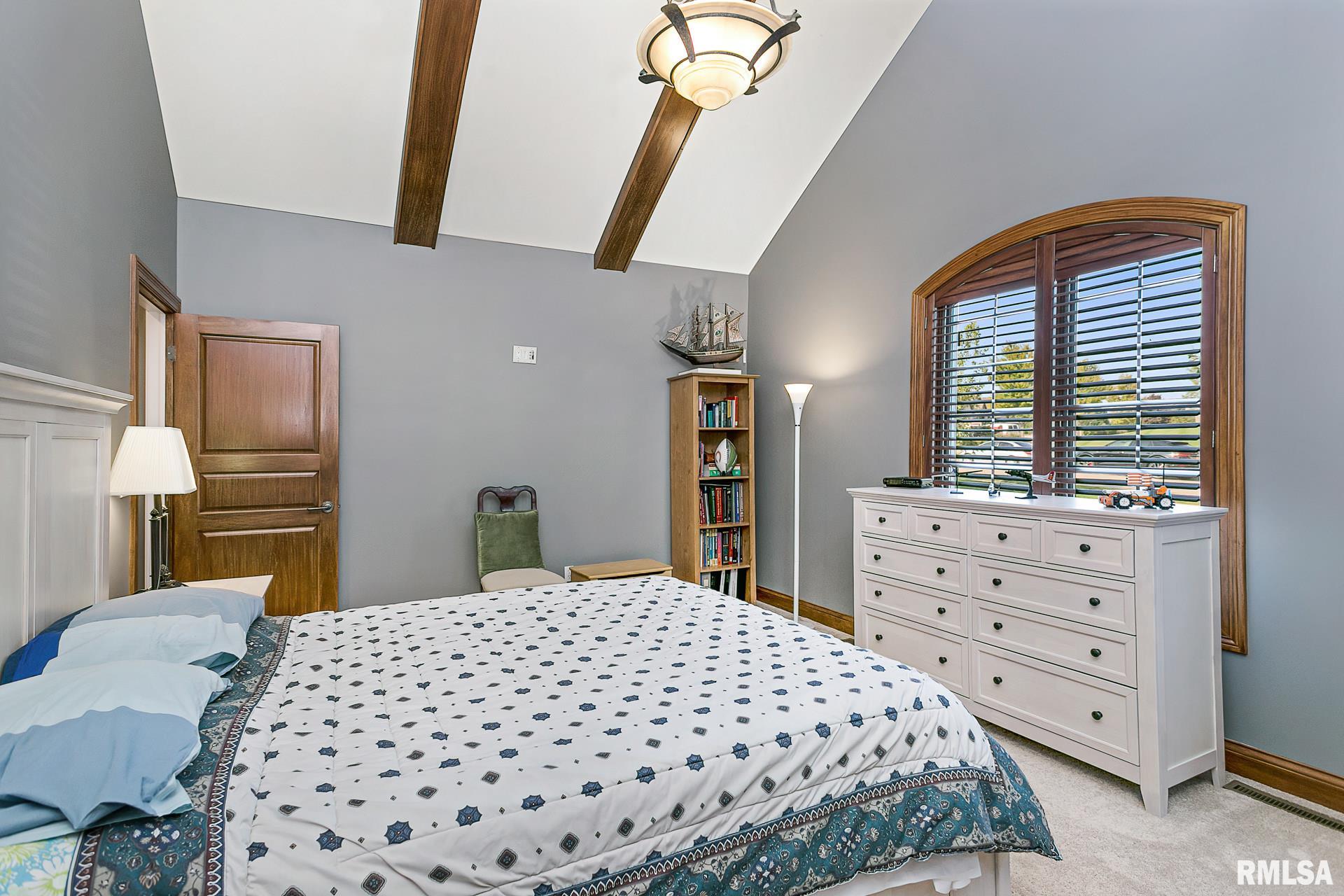 6327 Eagle Ridge Road Bettendorf, IA 52722 - Photo 23 of 43 Gallery Image 23
