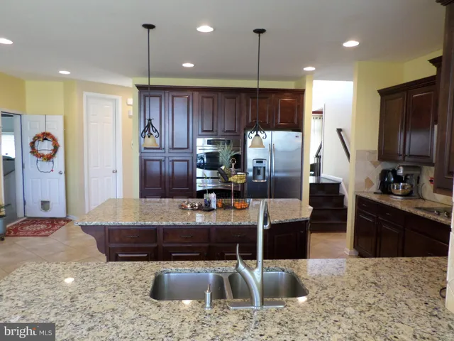 $4,200 | 16318 Boatswain Circle, Woodbridge, VA 22191